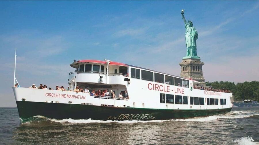NYC Bundle: Empire State, Big Bus Tour, & Circle Line Cruise - Using the Big Bus pass for 48 hours