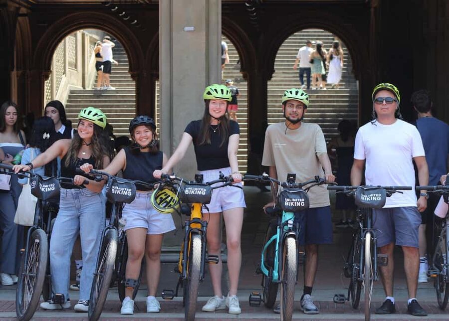 NYC: Central Park Bike Rentals - Riding from 56th Street into Central Park
