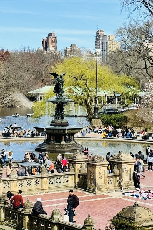 NYC: Central Park Rickshaw Tour / Private and Guided - Who should book this pedicab tour?
