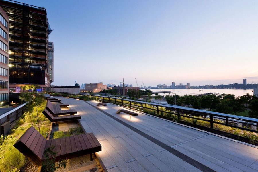 NYC: Chelsea District Private Guided Walking Tour - Timing, pace, and the $50 value