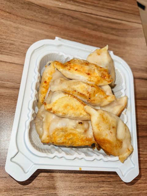 NYC: Chinatown and Little Italy Food Tour - The dumpling stop in Chinatown