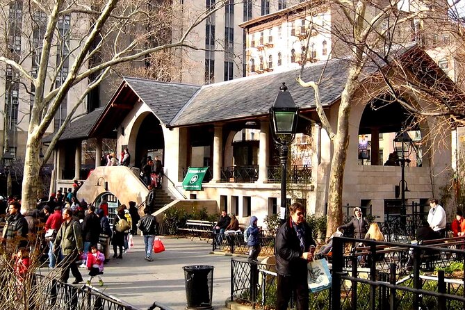 NYC: Chinatown & Little Italy Food Tour with 7 Flavorful Tastings - The guides shape the experience