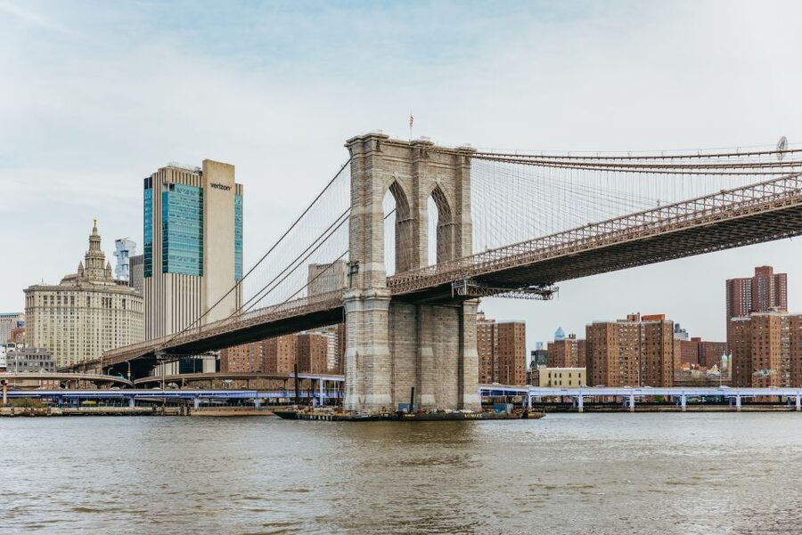 NYC: Circle Line 2.5 Hour Best of NYC Boat Cruise - The full-circle warning