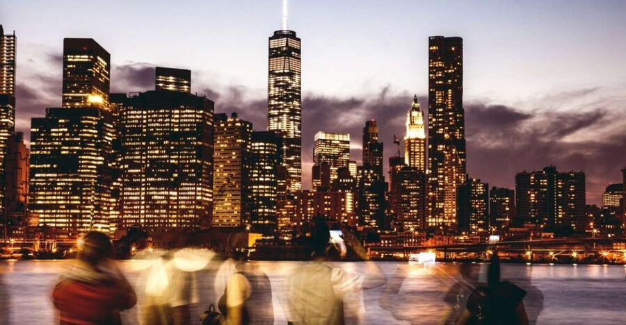 NYC: Circle Line 2h Harbor Lights Cruise Skip-The-Box-Office - Why New York looks best from the harbor