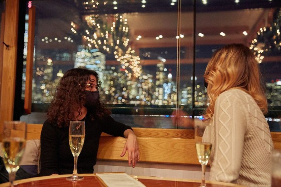 NYC: City Lights Yacht Cruise with Drink Included - The Hudson River and the west side of Manhattan
