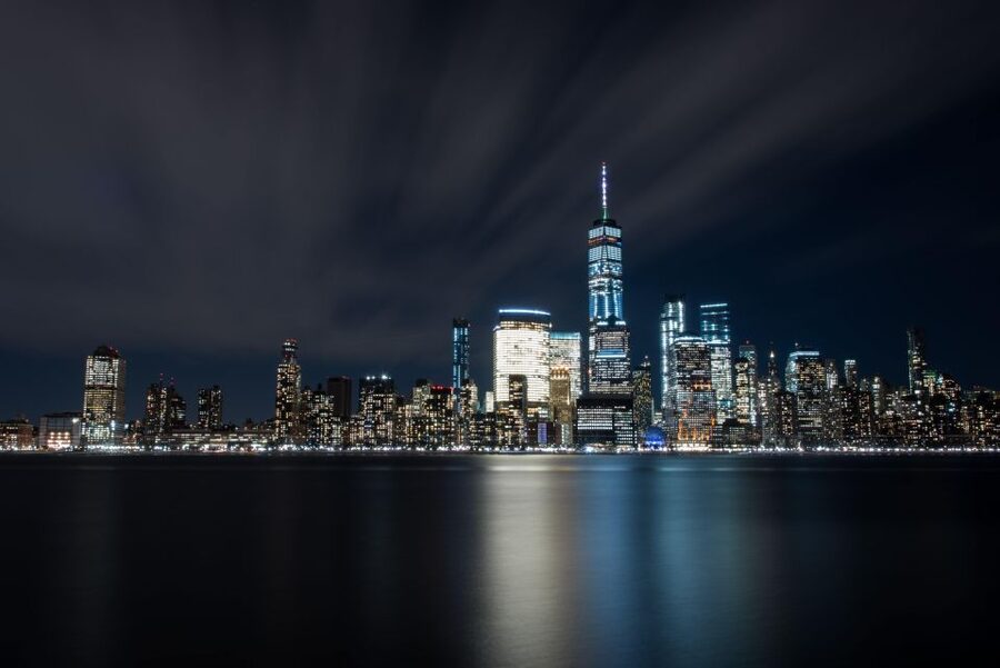 NYC: City Skyline Sightseeing MiniBus Tour at Night - Key points to know before you book