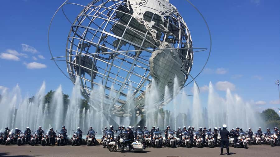NYC Contrasts Tour: Harlem, Bronx, Bushwick, Queens, and Brooklyn - Who will enjoy this tour most?
