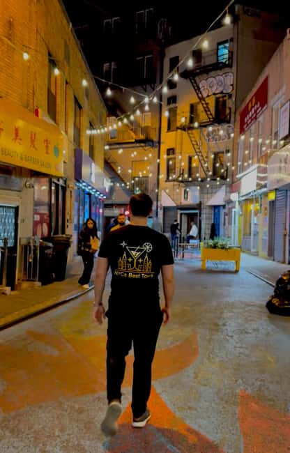 NYC Dark History Tour: Ghosts, Murders & Mafia! - Key points to know