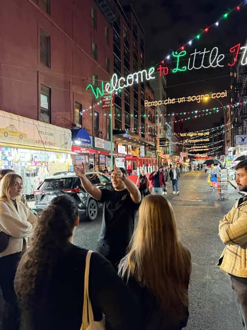 NYC Dark History Tour: Ghosts, Murders & Mafia! - Beginning beneath Washington Square Arch