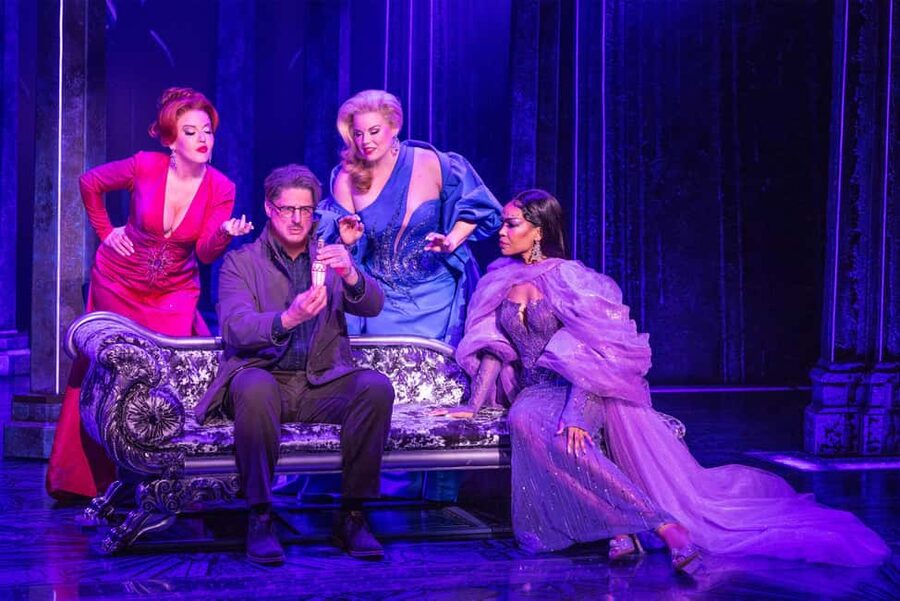 NYC: Death Becomes Her the Musical on Broadway - A Broadway feud with a supernatural twist