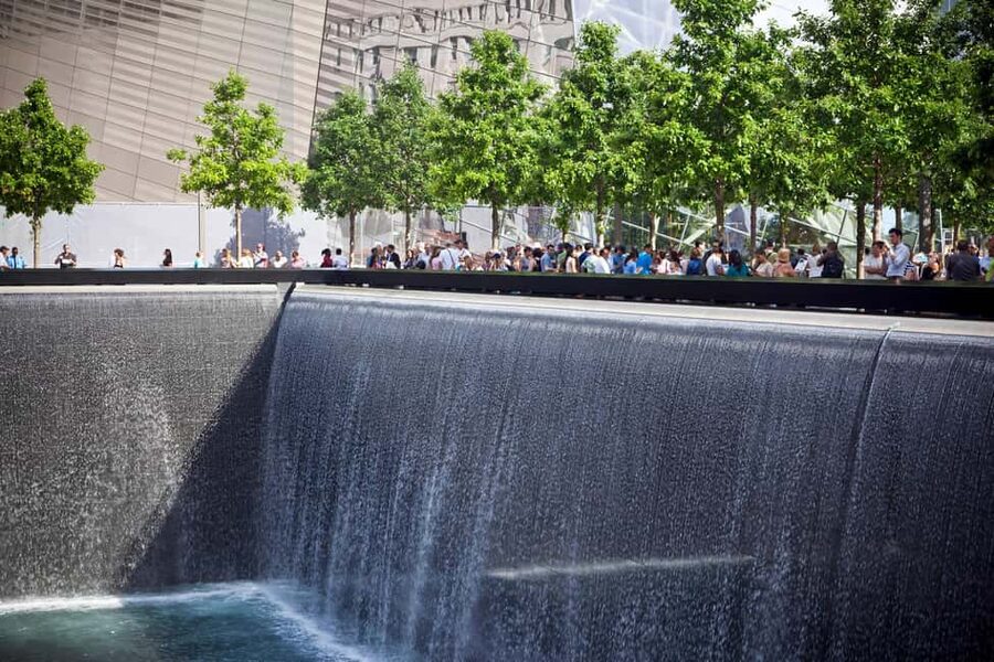 NYC: Downtown, Financial District & Ground Zero Guided Tour - Why this Lower Manhattan walk works