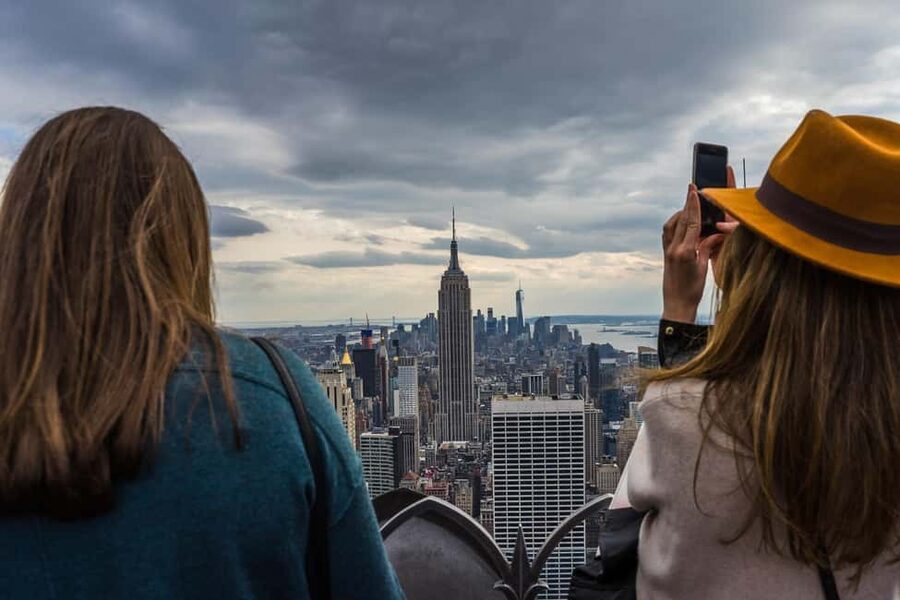 NYC: Empire State Building & Optional Top of the Rock Tour - The 86th-floor view and the question of time