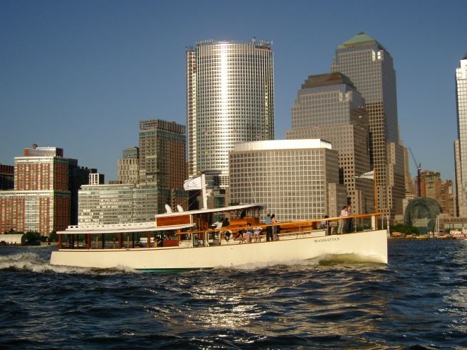 NYC: Evening Jazz Cruise on the Yacht Manhattan - From Chelsea Piers to the harbor