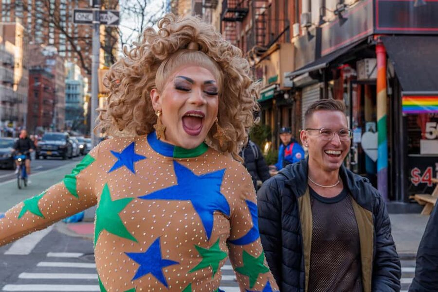 NYC: Fabulous Drag Night Out with a Drag Queen - Key points to know