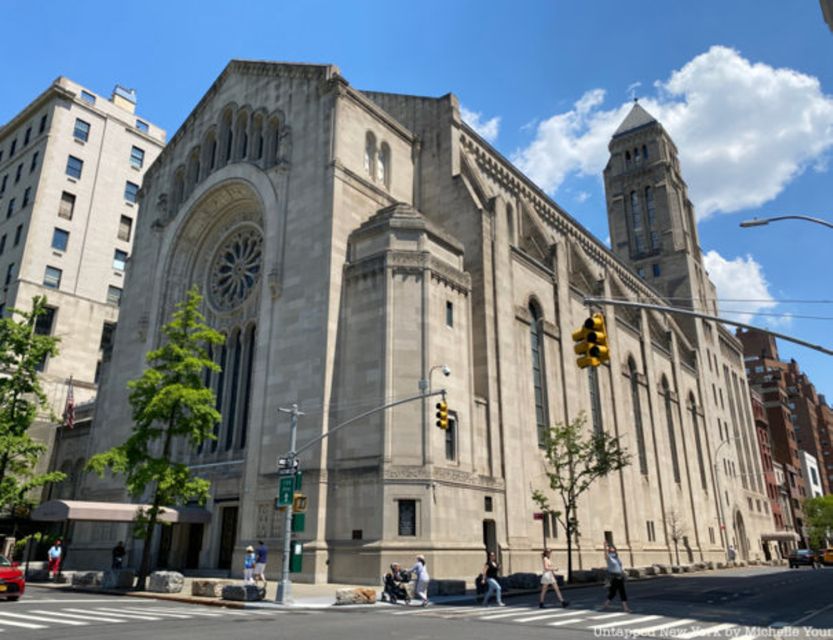 NYC: Fifth Ave Gilded Age Mansions Guided Walking Tour - Consulates, family houses, and the Benjamin N. Duke House