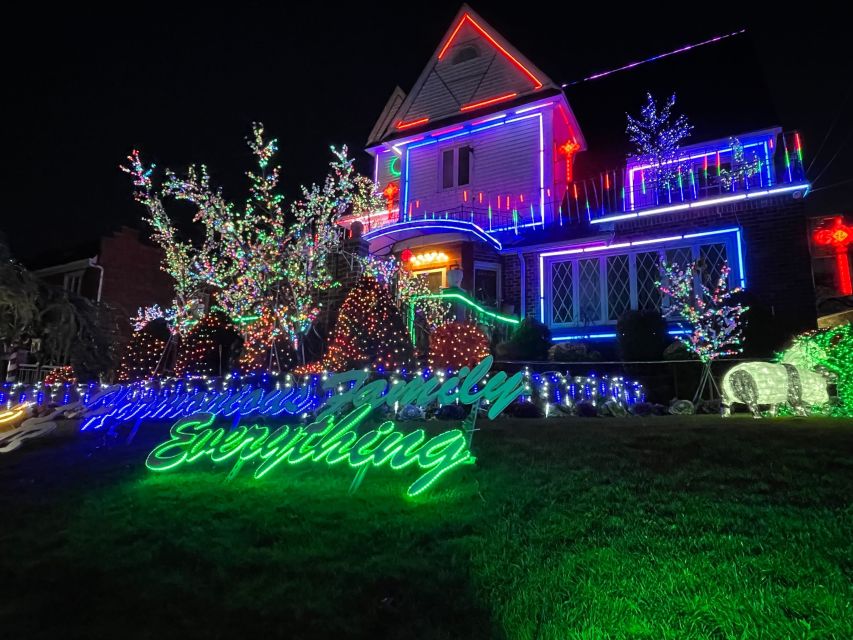 NYC | French guided tour of Christmas in Brooklyn - Key points to know before booking