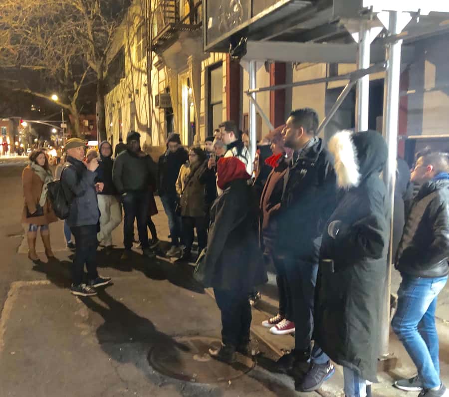 NYC: Ghosts & Ghouls of Greenwich Village Walking Tour - What the storytelling feels like