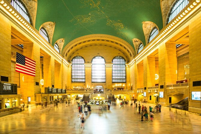 NYC Grand Central Terminal Self-Guided Walking Tour - Entering Grand Central at 42nd Street