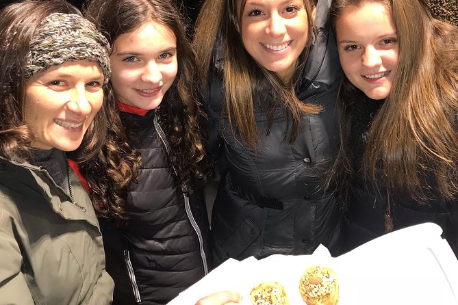 NYC Greenwich Village Music And Food Tour - Snacks, coffee, tea, and a sweet finish