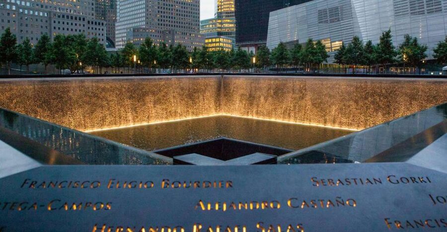 NYC: Ground Zero Walking Tour and 9/11 Museum Ticket - Why the outdoor walk comes first