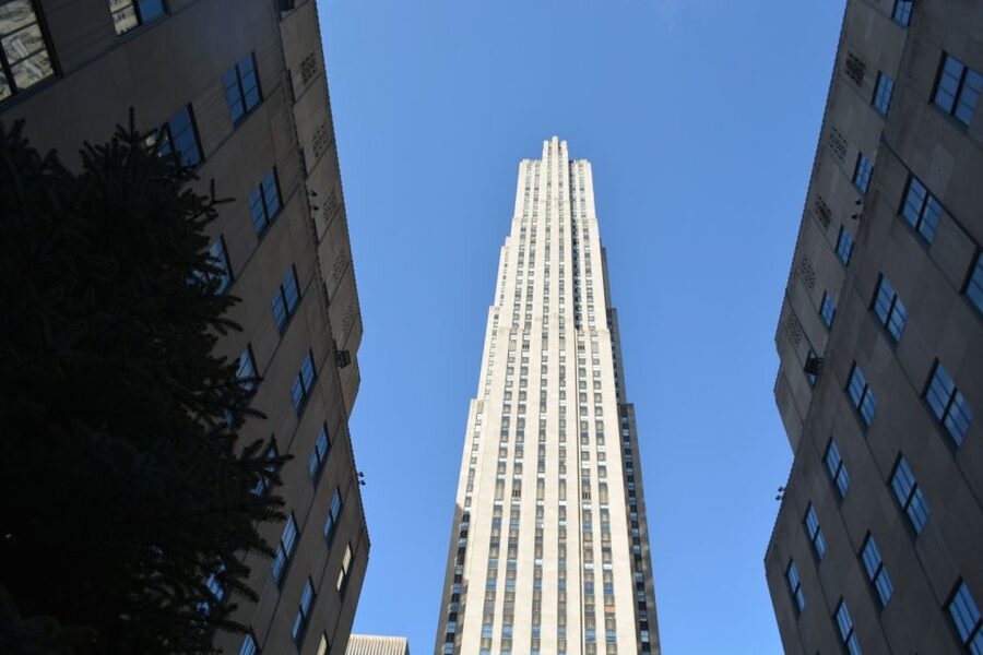 NYC: Guided Bus and Walking Tour with Staten Island Ferry - Staten Island Ferry and Statue of Liberty views