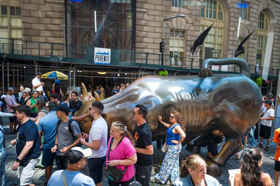 NYC: Half-Day Luxury Bus Tour of Top Highlights - The 9/11 Memorial is the most meaningful stop