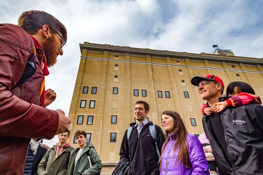 NYC: High Line, Chelsea, & Meatpacking District Walking Tour - Who will enjoy this tour most