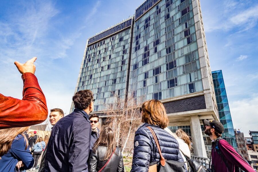 NYC: High Line, Chelsea, & Meatpacking District Walking Tour - Starting in Chelsea Market
