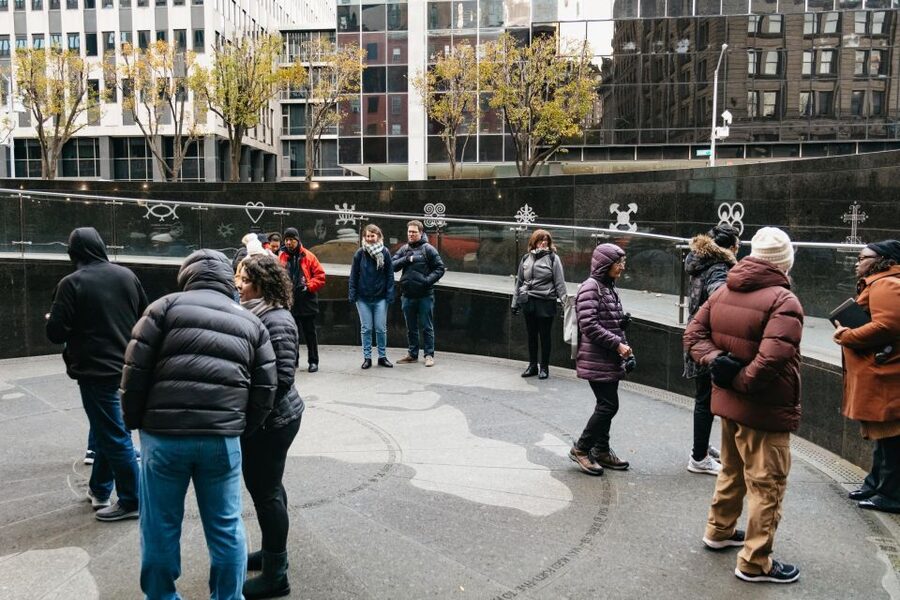 NYC: History of Slavery & Underground Railroad Walking Tour - Fraunces Tavern and the history around famous buildings