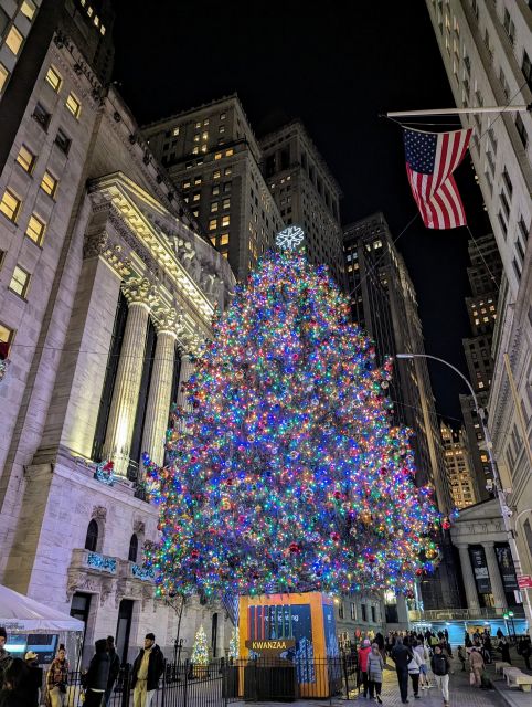 NYC: Holiday Lights Guided Bus Tour - Lower Manhattan leaves room for an optional bite