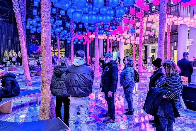 NYC Holiday Lights Tour - Wall Street, the NYSE tree, and Federal Hall