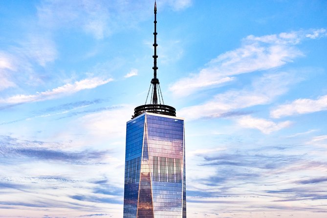 NYC Hop-on Hop-off Downtown Tour plus One Attraction - How the 24-hour bus system works