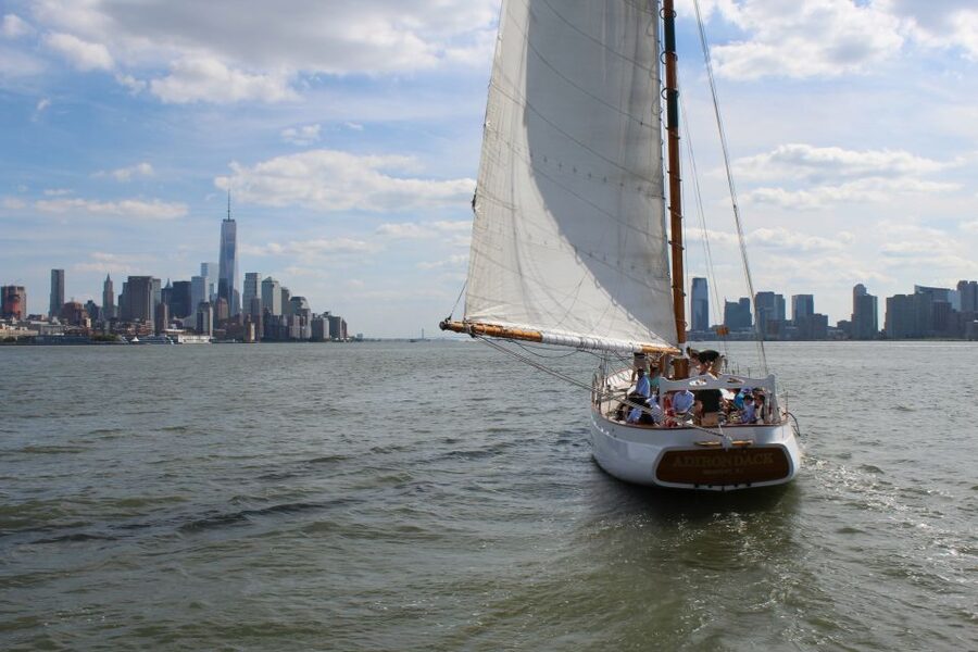 NYC: Hudson River Fall Foliage Sailing Trip - Choosing morning or afternoon