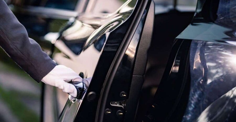 NYC: JF.Kennedy Airport Private Transfer to Manhattan - What Happens After Your Plane Lands
