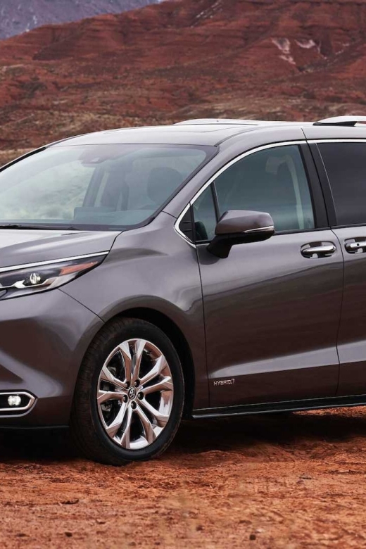 NYC: JF.Kennedy Airport Private Transfer to Manhattan - Why a Private Minivan Can Be Worth the Cost