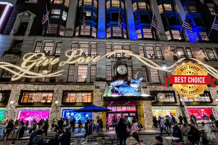 NYC: Jingle Bell Joyride Holiday Tour - Music, Santa spirit, and the guide’s role