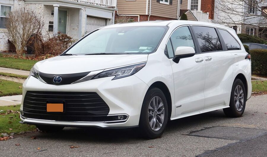 NYC: John F. Kennedy Airport Private Transfer - Booking details that affect the experience