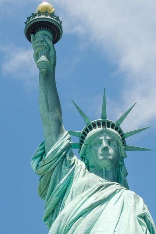 NYC: Liberty Cruise on New York Harbor with Live Guide - What this Liberty Cruise actually gives you