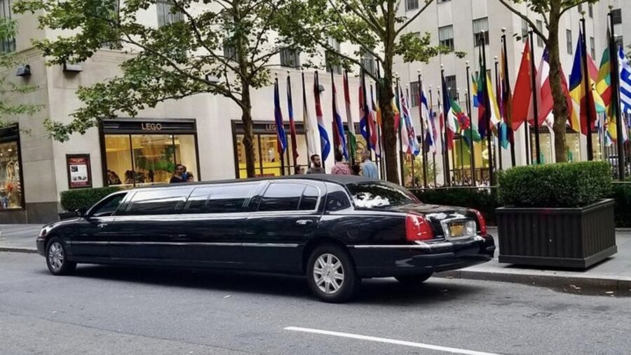NYC Limousine Tour By Stretch Limo-King And Queen Limo NYC - What three hours really buys you