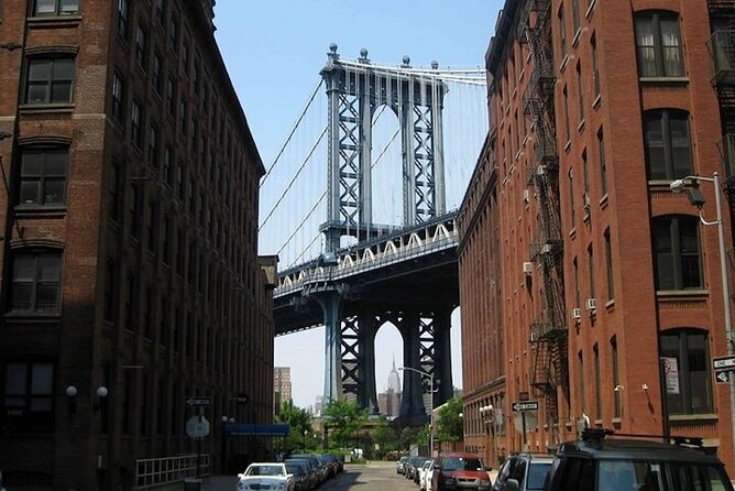 NYC Little Italy, Chinatown and Wall Street Walking Tour - The guide is the deciding factor