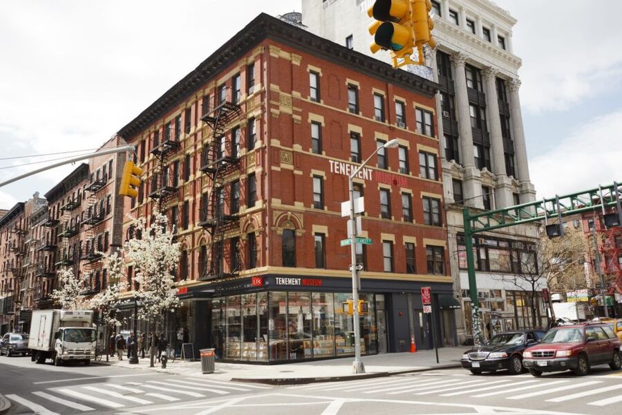 NYC: Lower East Side Devour Food & History Walking Tour - Why the Lower East Side works so well as a food tour