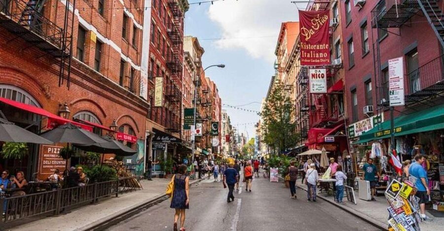 NYC: Mafia Experience and Local Food with NYPD Guide - Why a retired NYPD guide changes the experience