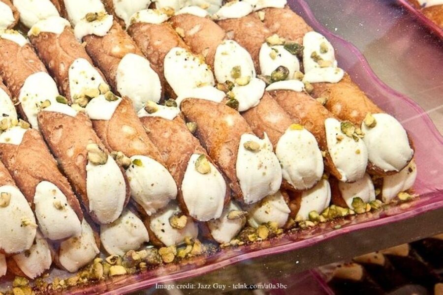 NYC: Mafia Experience and Local Food with NYPD Guide - East Village stories with dinner on the side