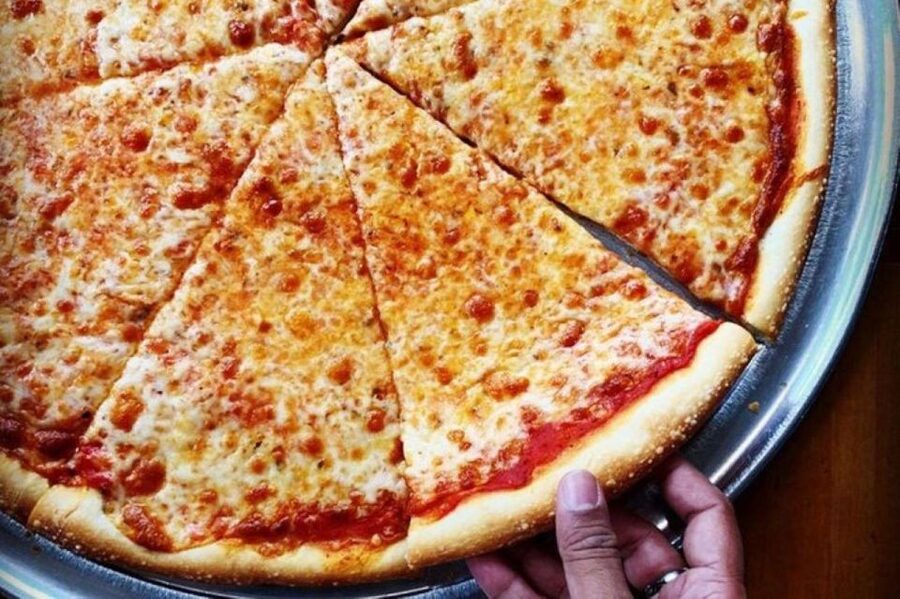 NYC: Mafia Experience and Local Food with NYPD Guide - Pace, comfort, and who should book
