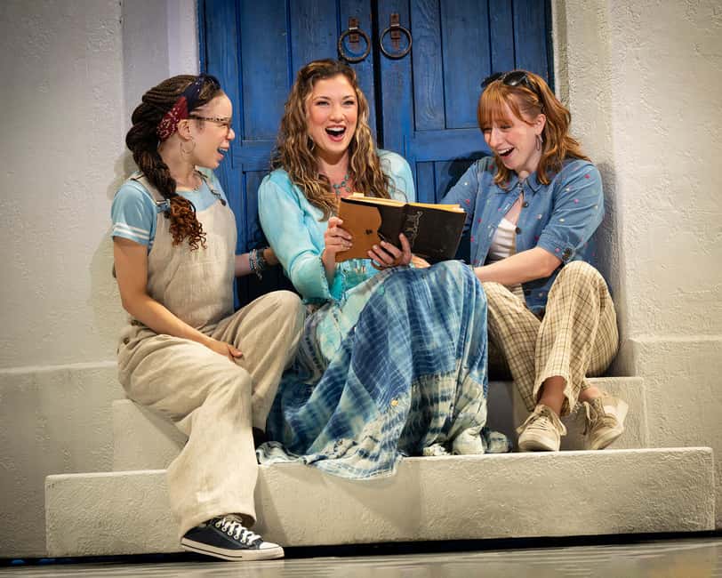 NYC: Mamma Mia! the Musical on Broadway - Why Mamma Mia! works as a Broadway night out