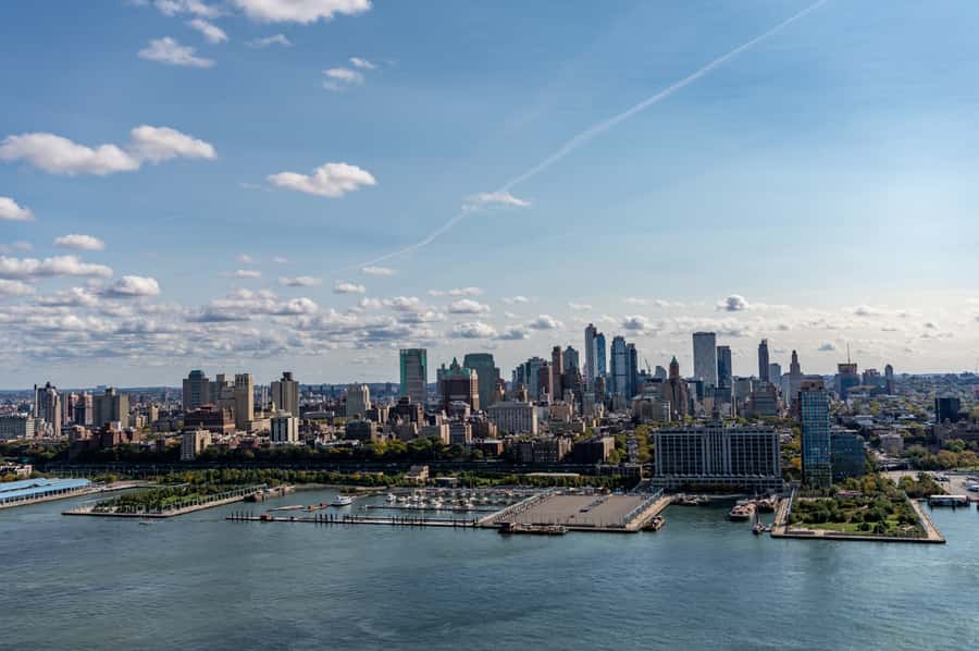 NYC: Manhattan Sightseeing Helicopter Tour - Who will enjoy this helicopter tour most?