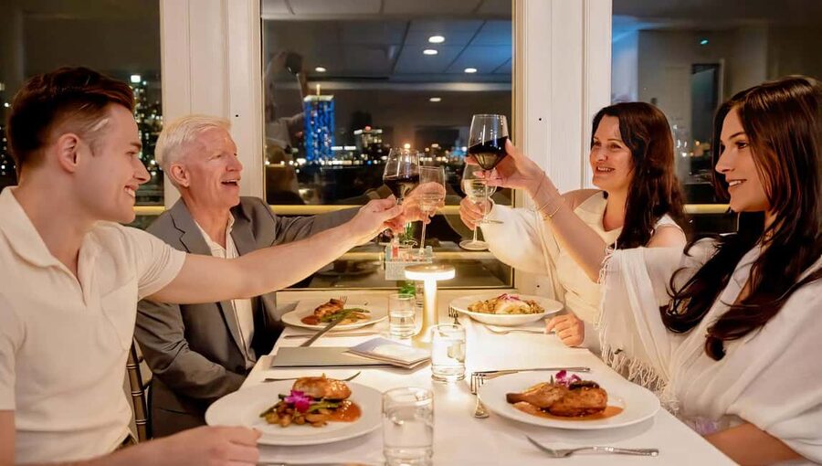 NYC: Manhattan Skyline Dining Cruise - Key points to know before booking