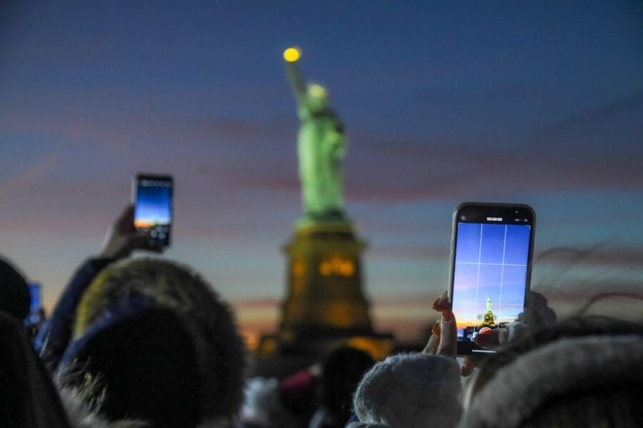 NYC: Manhattan & Statue of Liberty Cruise with Shuttle Bus - Key points to know before you go
