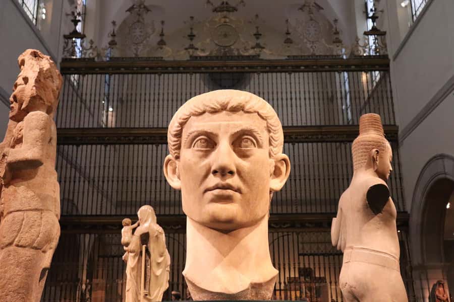 NYC: Metropolitan Museum: "Secrets of the MET" Experience - Armor, Italian sculpture, and the Manhattan Michelangelo