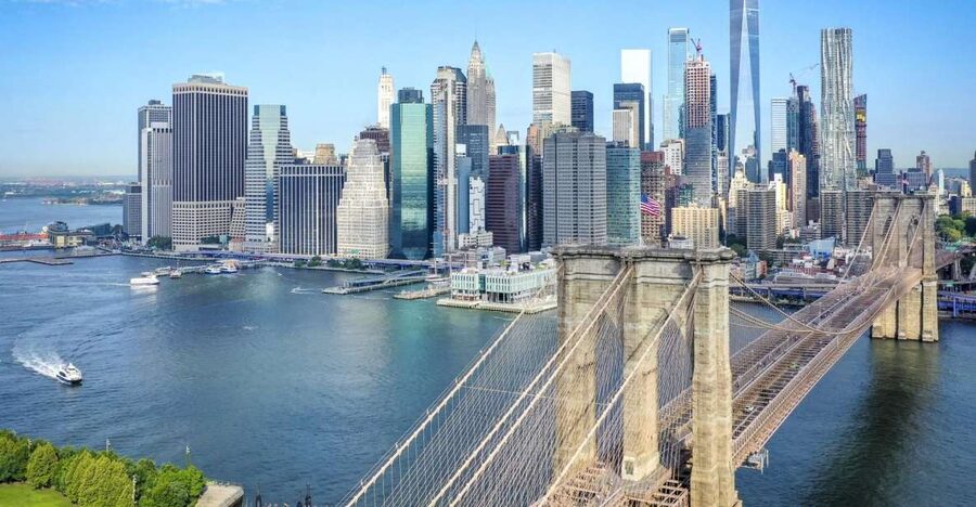 NYC Midtown Manhattan Highlights Private Walking Tour - What you get in the two-hour Midtown route